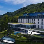 Heron Live Marina & Hotel 5*