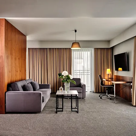 Heron Live Marina & 5* Ґрудек-над-Дунайцем