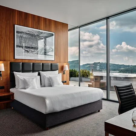 Heron Live Marina & Hotell 5*