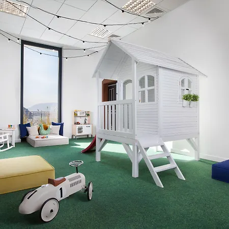 Heron Live Marina & 5*