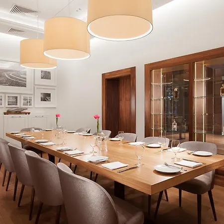 Heron Live Marina & Hotell 5*