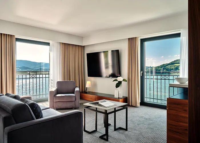 Heron Live Marina & Hotel 5*