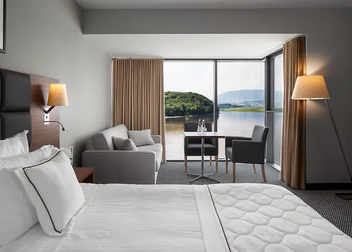 Heron Live Marina & Hotel 5*