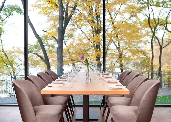 Heron Live Marina & Hotel 5*