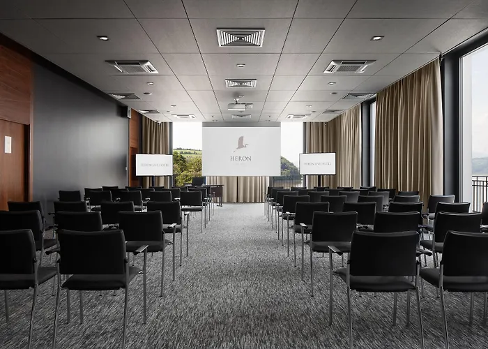 Heron Live Marina & Hotel 5*