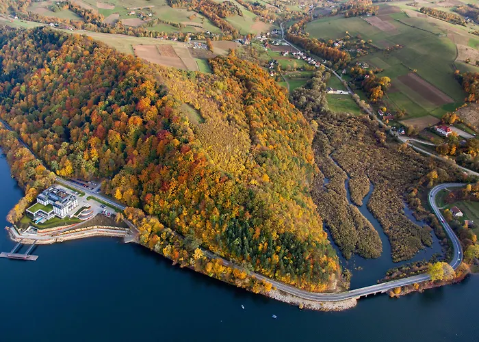 Heron Live Marina & Hotel