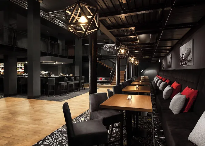 Hotel Heron Live Marina &